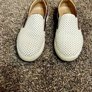 Johnson and Murphy slide on shoes. Size 11 women's.